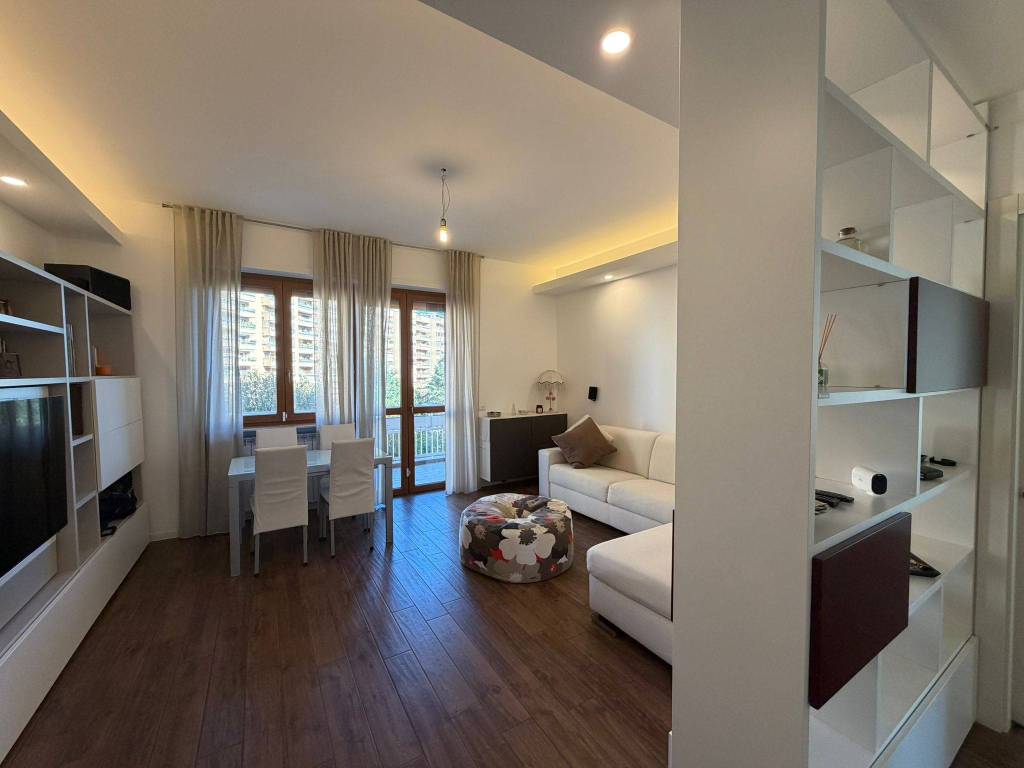 appartamento in vendita a Cologno Monzese