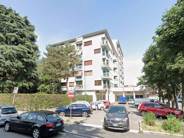 appartamento in vendita a Cologno Monzese