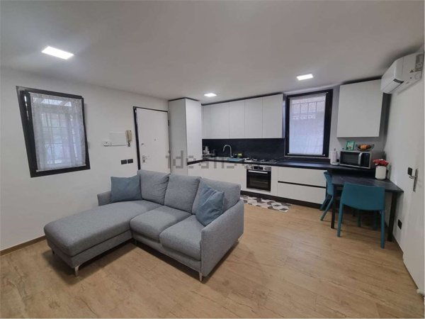 appartamento in vendita a Cologno Monzese in zona San Maurizio al Lambro