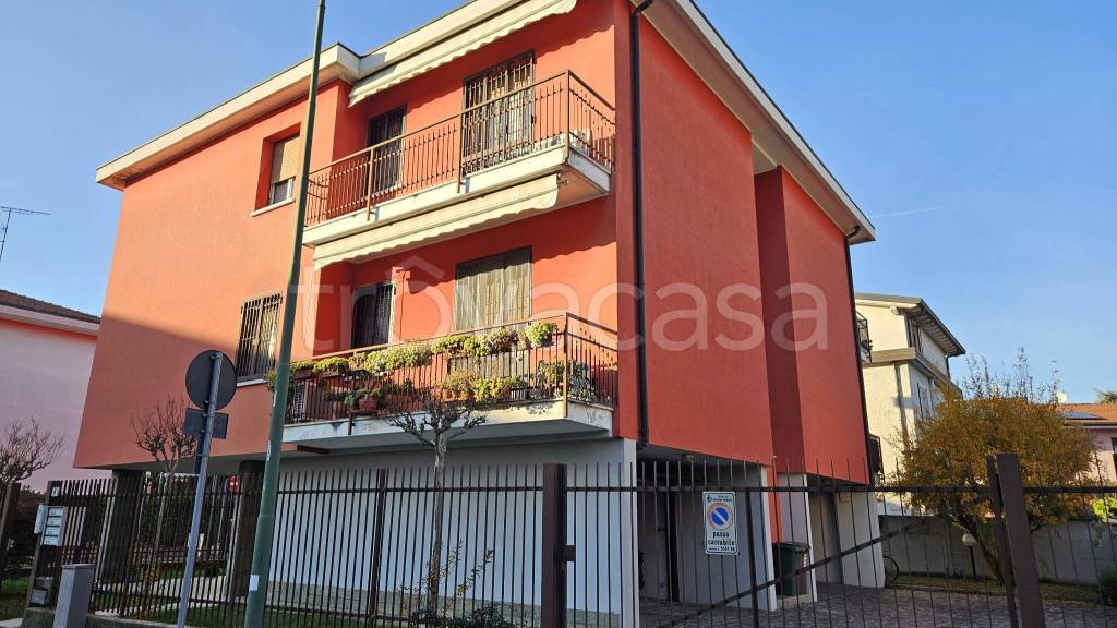 appartamento in vendita a Cologno Monzese