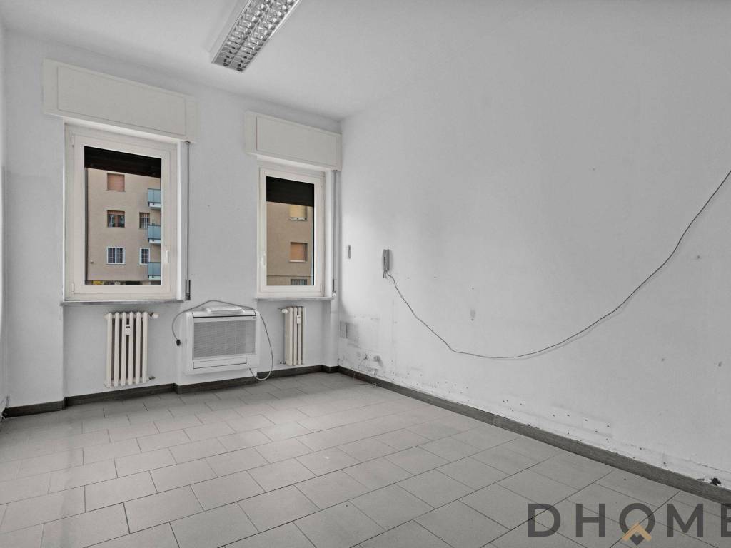 ufficio in vendita a Cologno Monzese