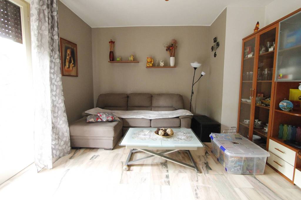 appartamento in vendita a Cologno Monzese in zona San Maurizio al Lambro