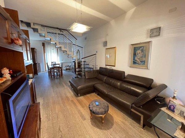 casa indipendente in vendita a Cologno Monzese