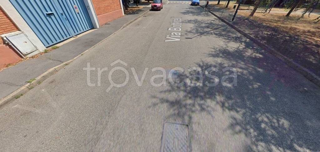 terreno edificabile in vendita a Cologno Monzese in zona San Maurizio al Lambro