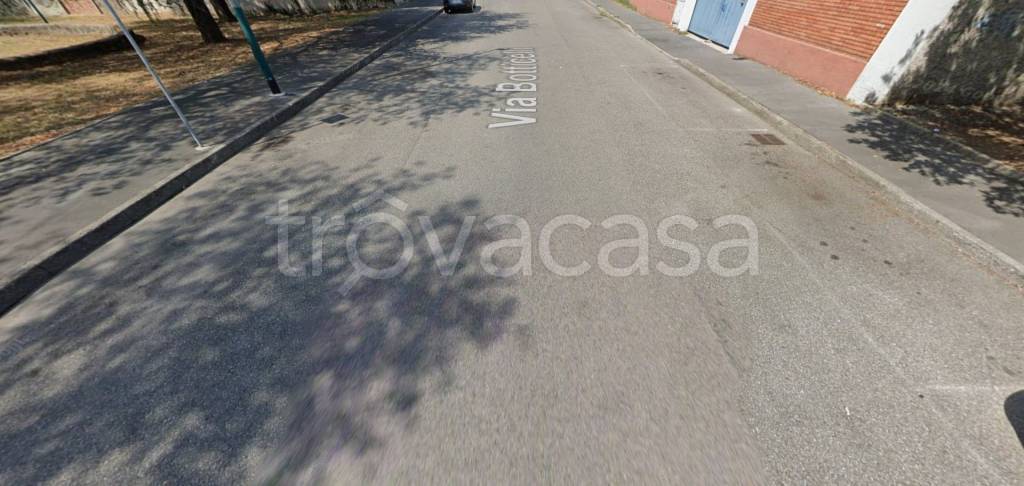 terreno edificabile in vendita a Cologno Monzese in zona San Maurizio al Lambro