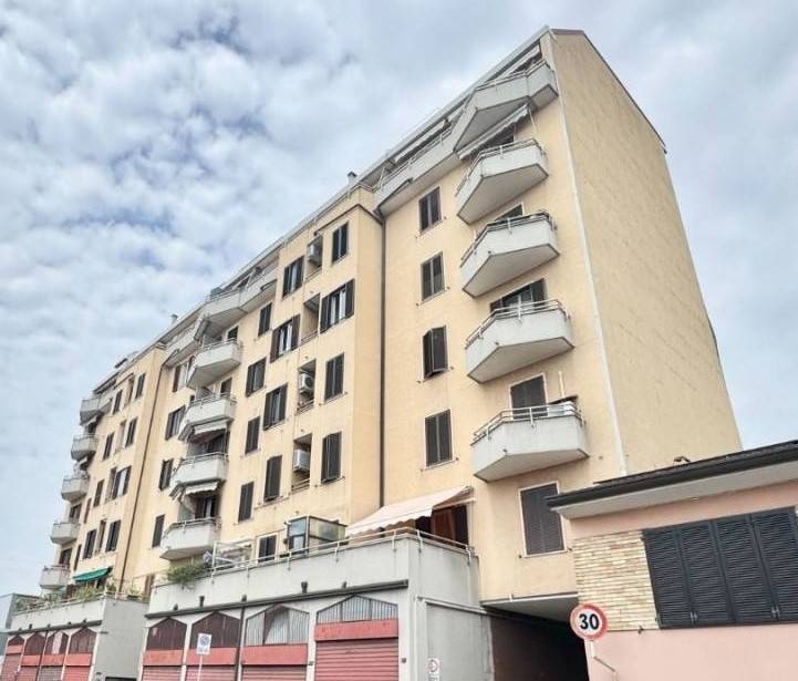 appartamento in vendita a Cologno Monzese