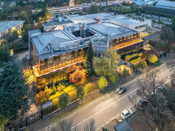 ufficio in vendita a Cologno Monzese in zona San Maurizio al Lambro