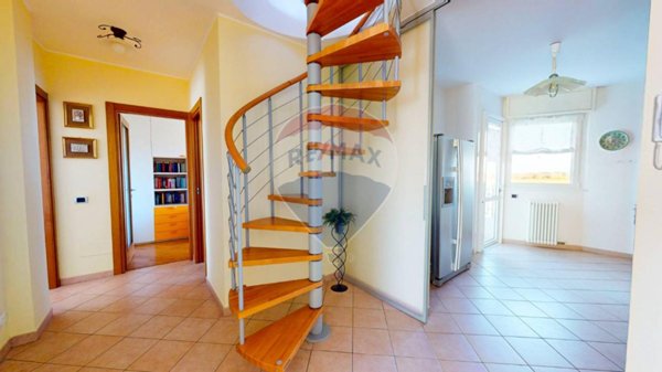 appartamento in vendita a Cologno Monzese