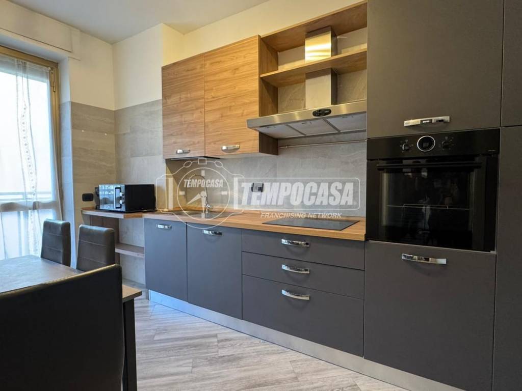 appartamento in vendita a Cologno Monzese