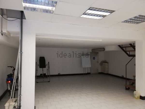 ufficio in vendita a Cologno Monzese