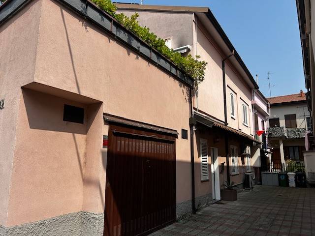 casa indipendente in vendita a Cologno Monzese