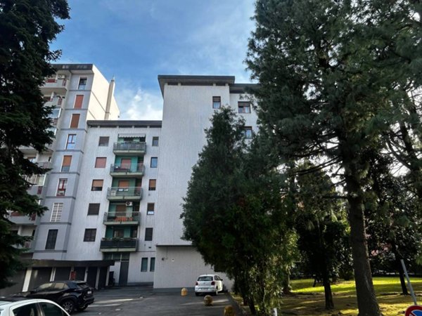 appartamento in vendita a Cologno Monzese