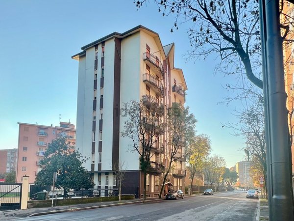 appartamento in vendita a Cologno Monzese