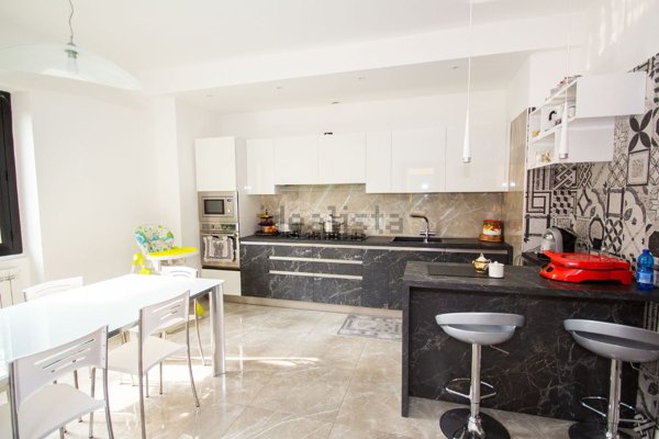 appartamento in vendita a Cologno Monzese