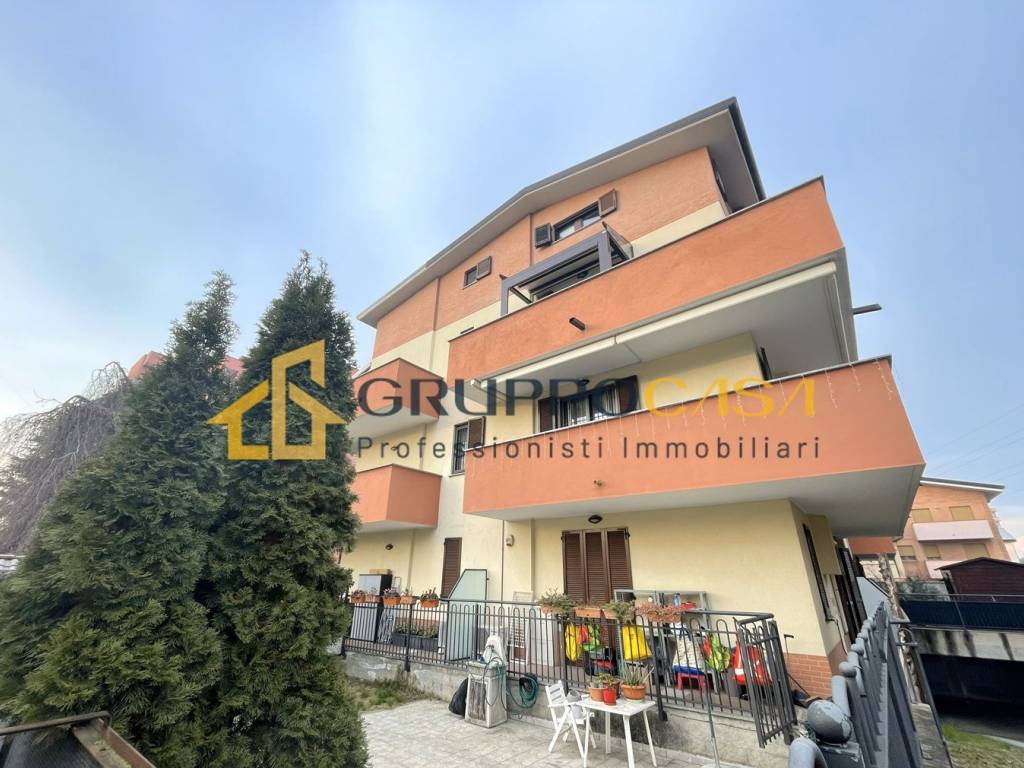 appartamento in vendita a Cologno Monzese in zona San Maurizio al Lambro