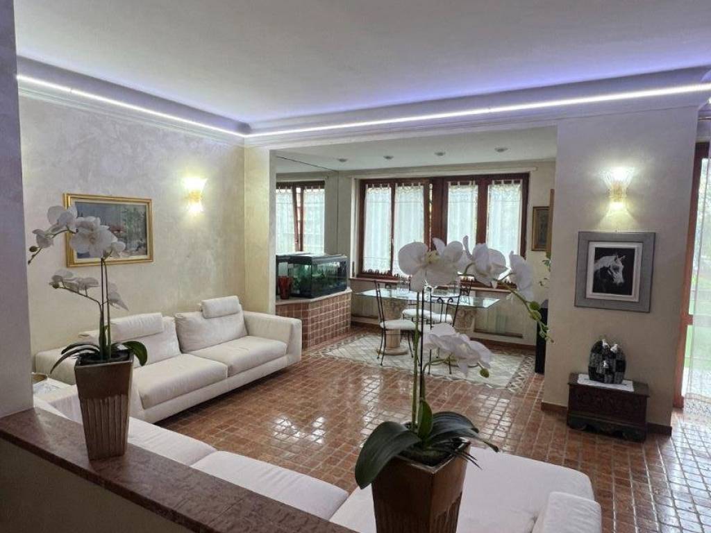 appartamento in vendita a Cologno Monzese