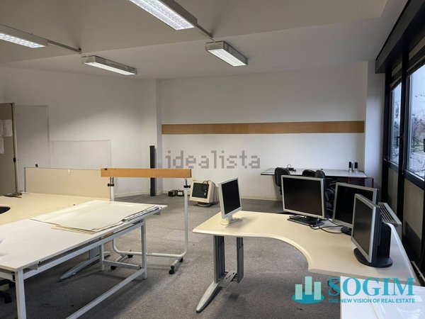 ufficio in vendita a Cologno Monzese