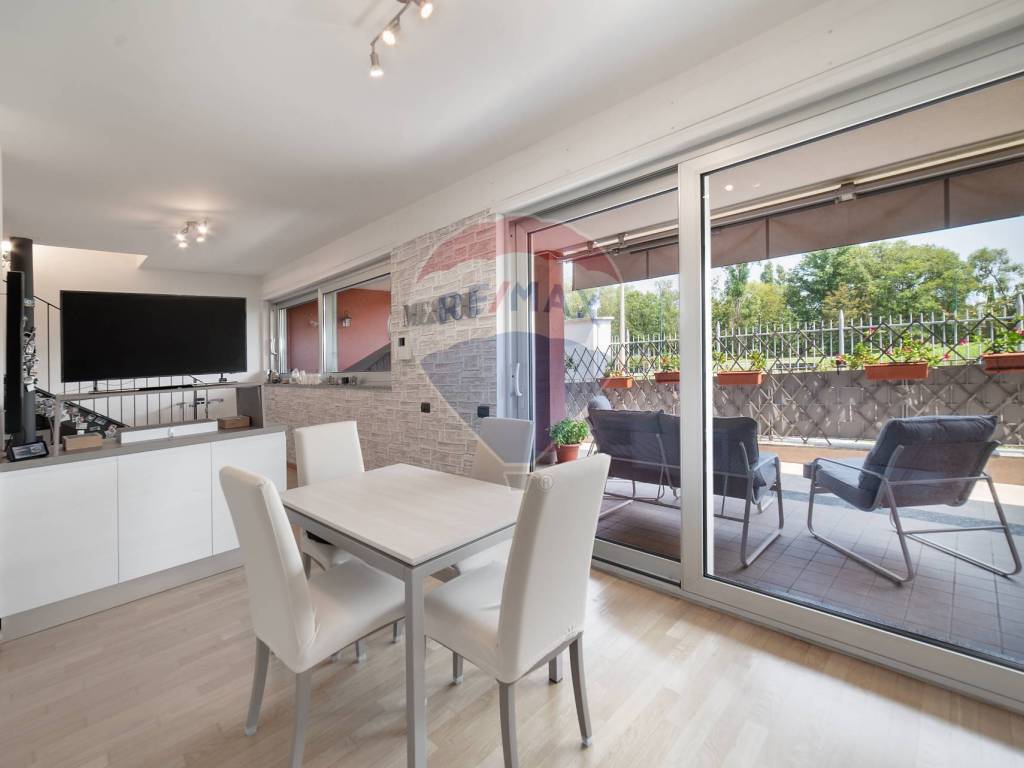 appartamento in vendita a Cologno Monzese