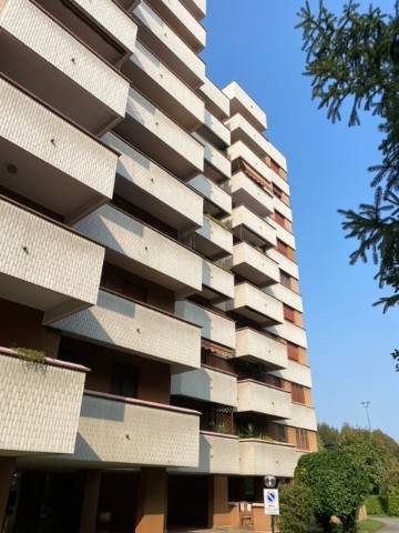 appartamento in vendita a Cologno Monzese