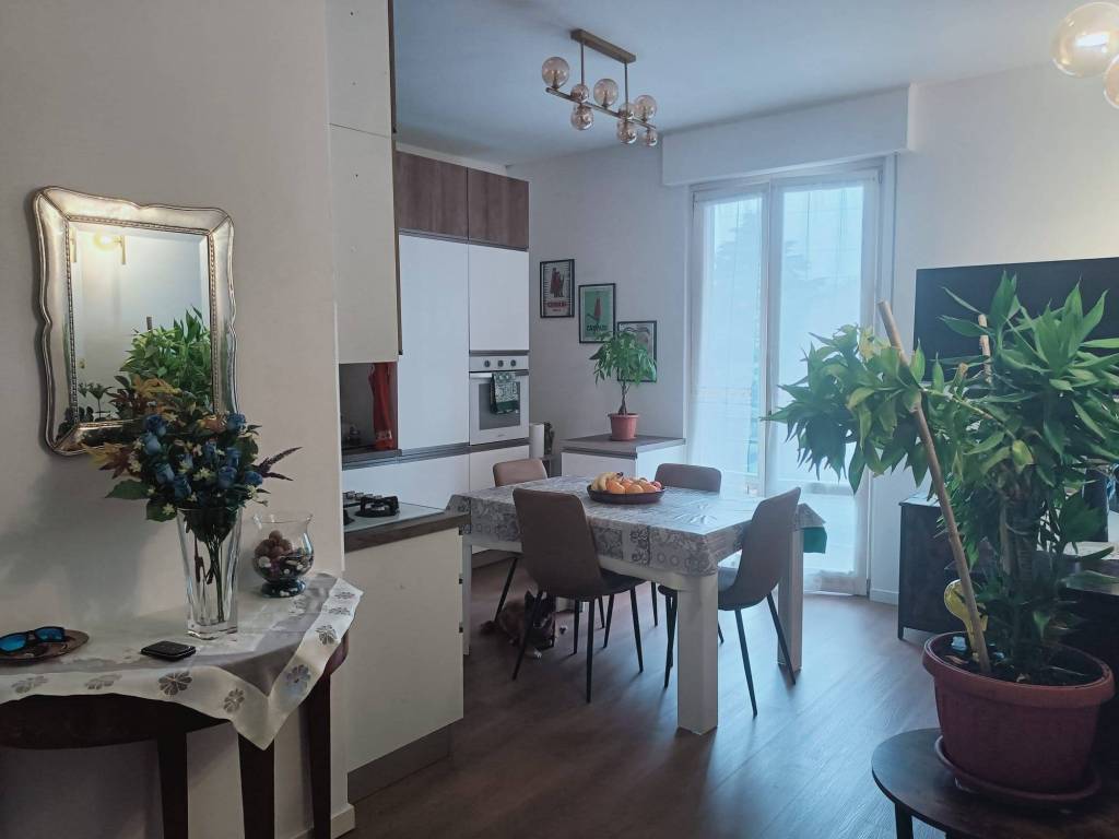 appartamento in vendita a Cologno Monzese