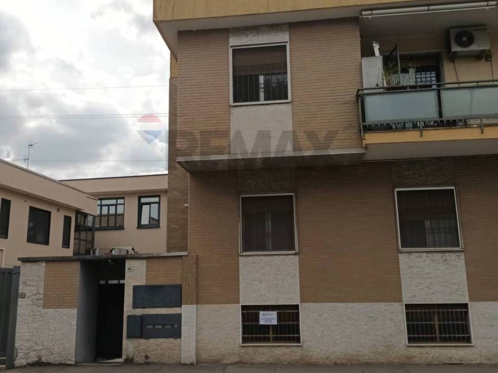 ufficio in vendita a Cologno Monzese in zona San Maurizio al Lambro