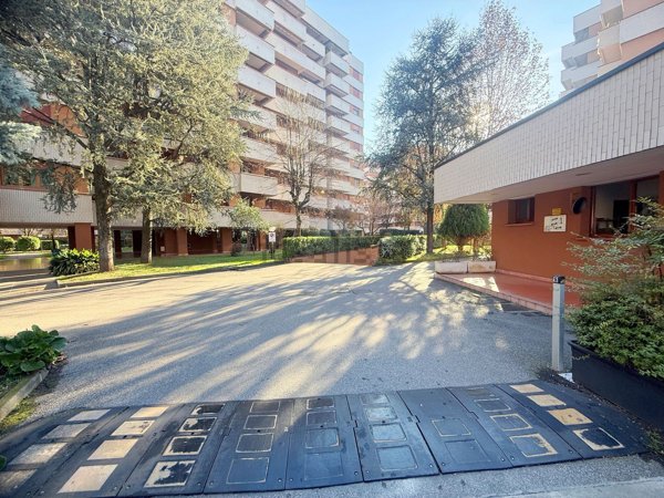 appartamento in vendita a Cologno Monzese