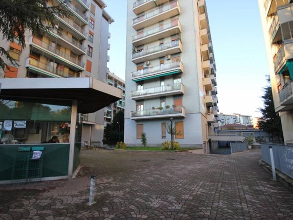 appartamento in vendita a Cologno Monzese