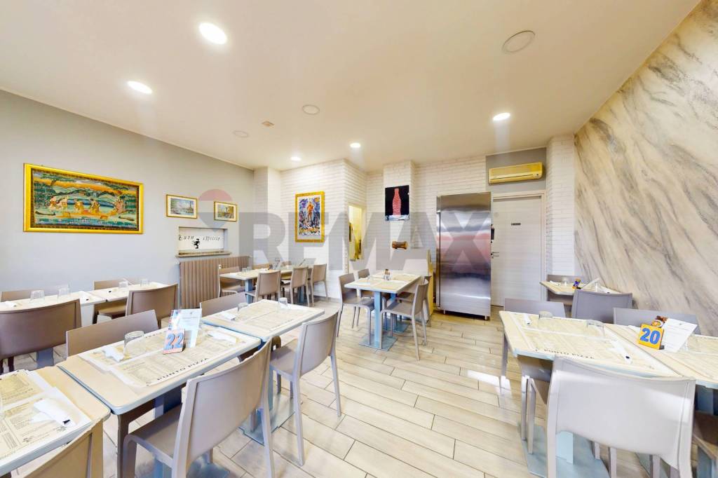 negozio in vendita a Cologno Monzese