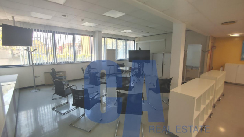 ufficio in vendita a Cologno Monzese