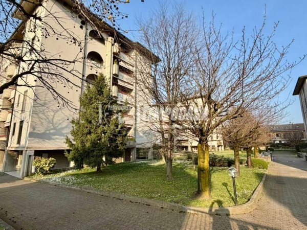 appartamento in vendita a Cologno Monzese