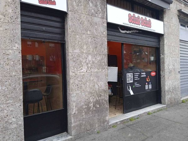negozio in vendita a Cologno Monzese in zona San Maurizio al Lambro