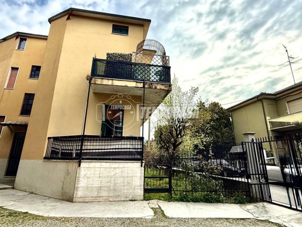 appartamento in vendita a Cologno Monzese