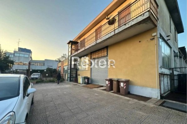 ufficio in vendita a Cologno Monzese
