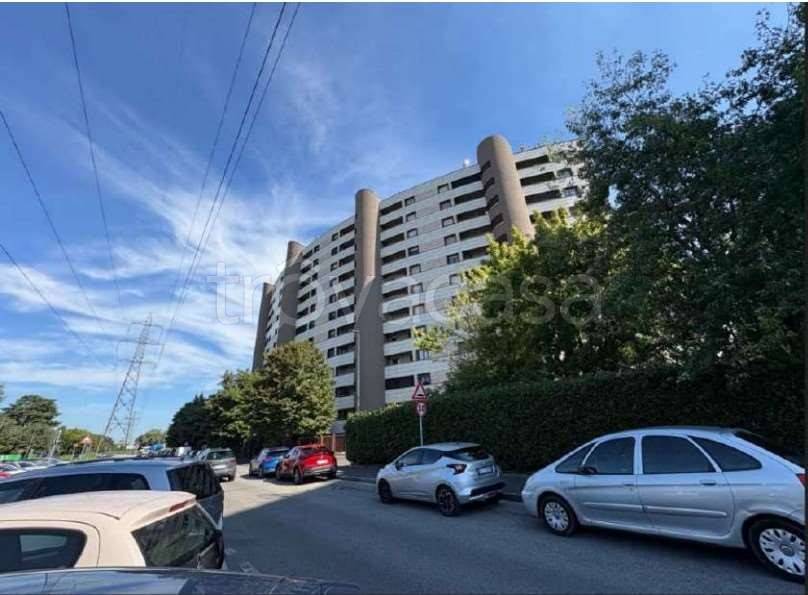 appartamento in vendita a Cologno Monzese