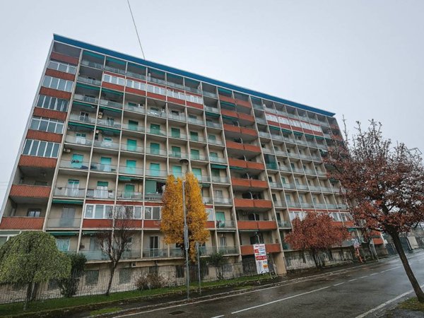 appartamento in vendita a Cologno Monzese in zona San Maurizio al Lambro