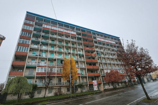 appartamento in vendita a Cologno Monzese in zona San Maurizio al Lambro