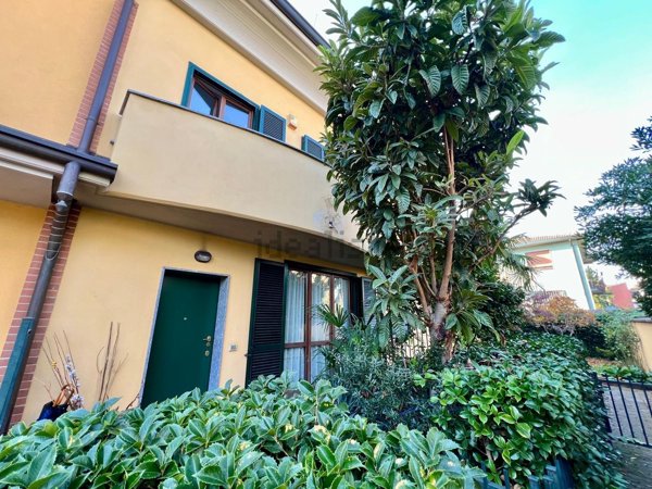 casa indipendente in vendita a Cologno Monzese