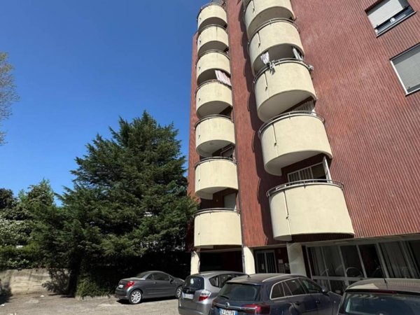 appartamento in vendita a Cologno Monzese