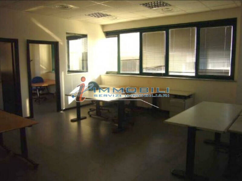 casale in vendita a Cologno Monzese