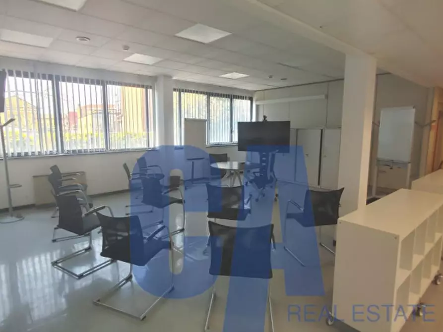ufficio in vendita a Cologno Monzese