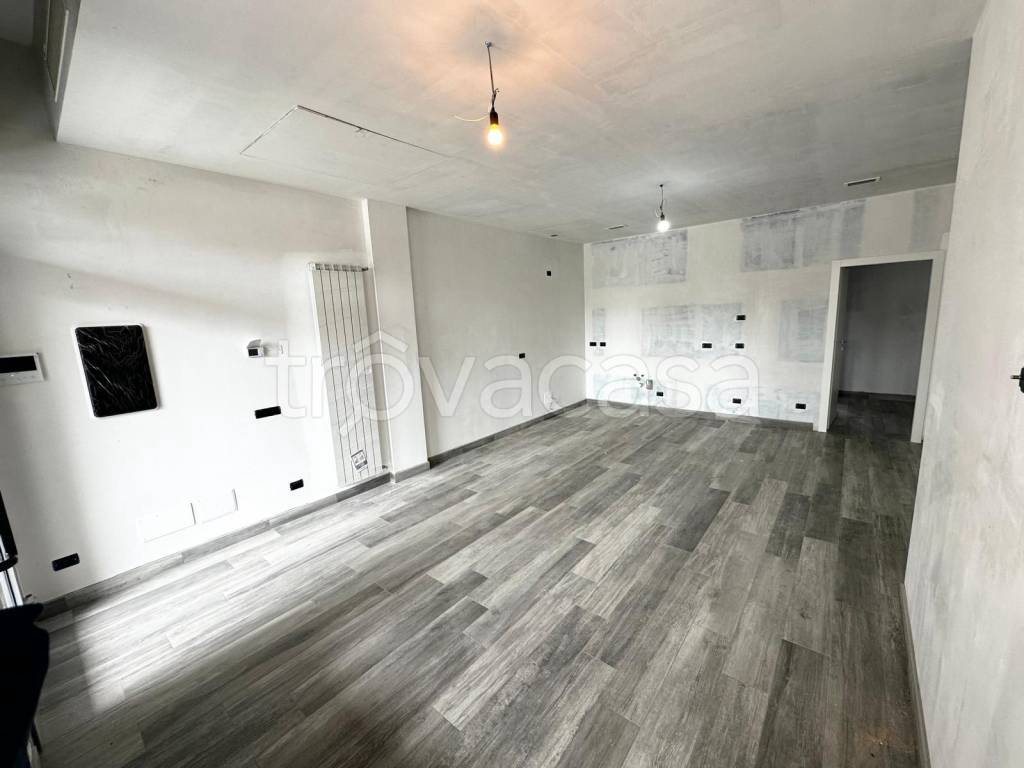 appartamento in vendita a Cologno Monzese in zona San Maurizio al Lambro