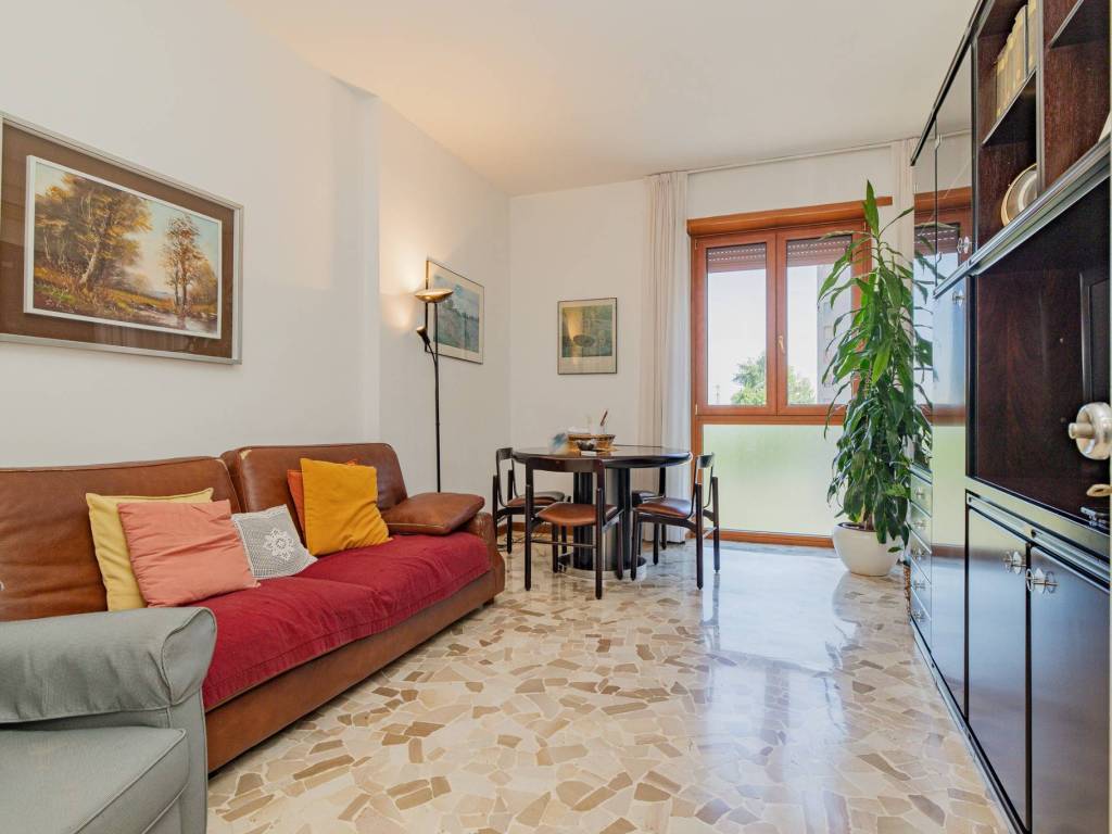 appartamento in vendita a Cologno Monzese