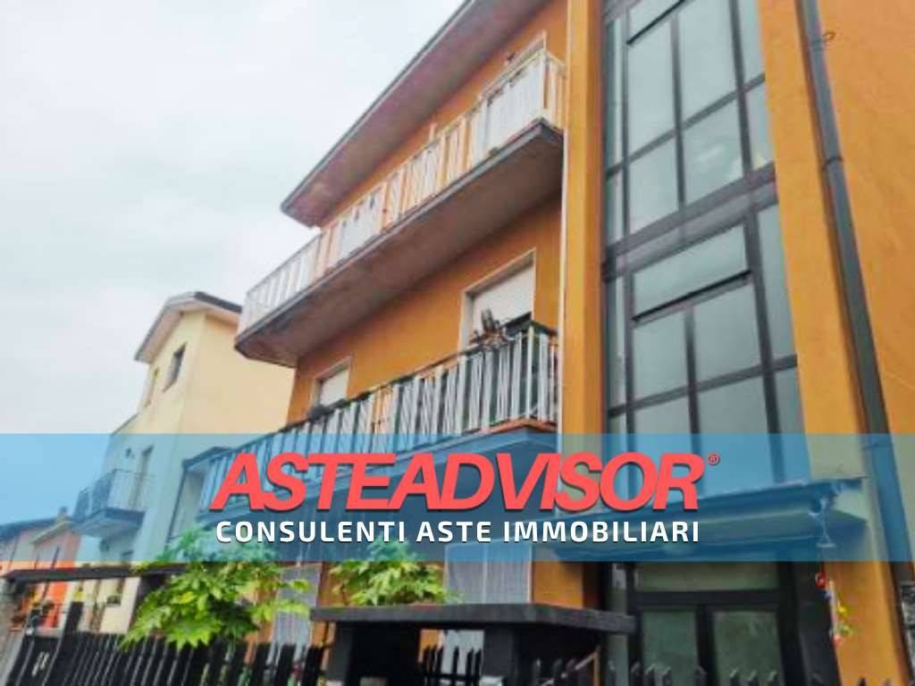 appartamento in vendita a Cologno Monzese