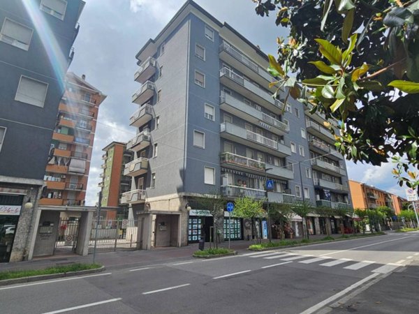 appartamento in vendita a Cologno Monzese in zona San Maurizio al Lambro