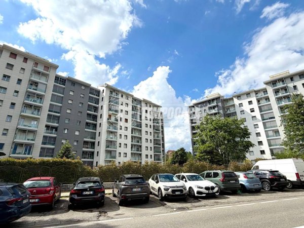appartamento in vendita a Cologno Monzese