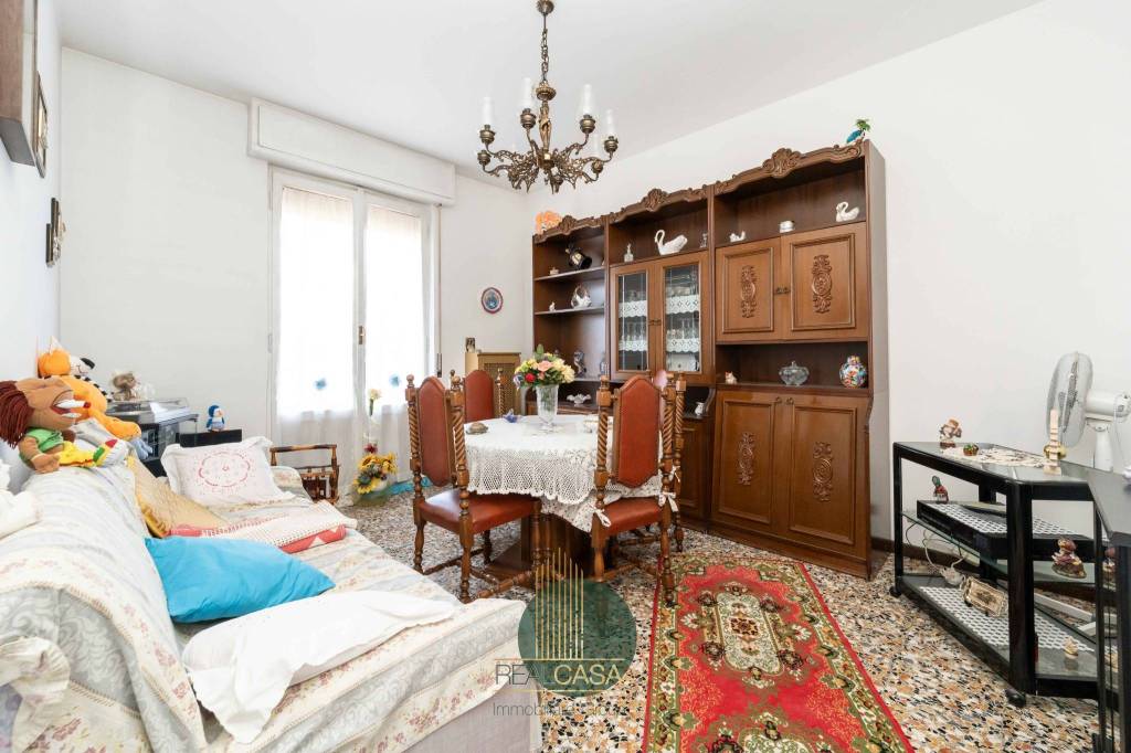 appartamento in vendita a Cologno Monzese in zona San Maurizio al Lambro