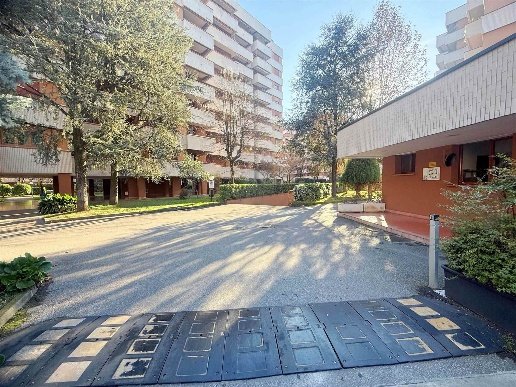 appartamento in vendita a Cologno Monzese