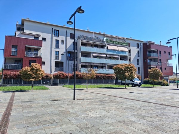 appartamento in vendita a Cologno Monzese in zona San Maurizio al Lambro
