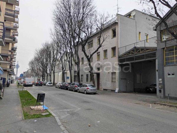 appartamento in vendita a Cologno Monzese in zona San Maurizio al Lambro