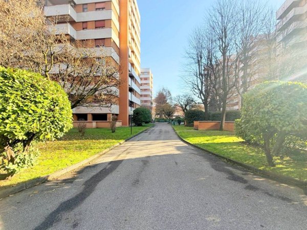 appartamento in vendita a Cologno Monzese